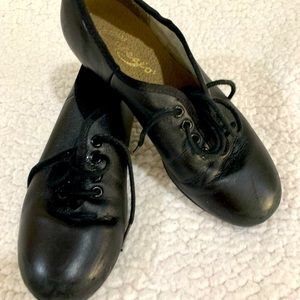 Professional Capezio Tap Shoes